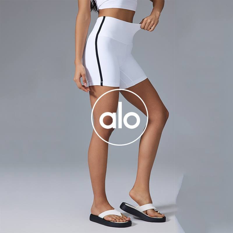 Alo shorts training white with black side stripe