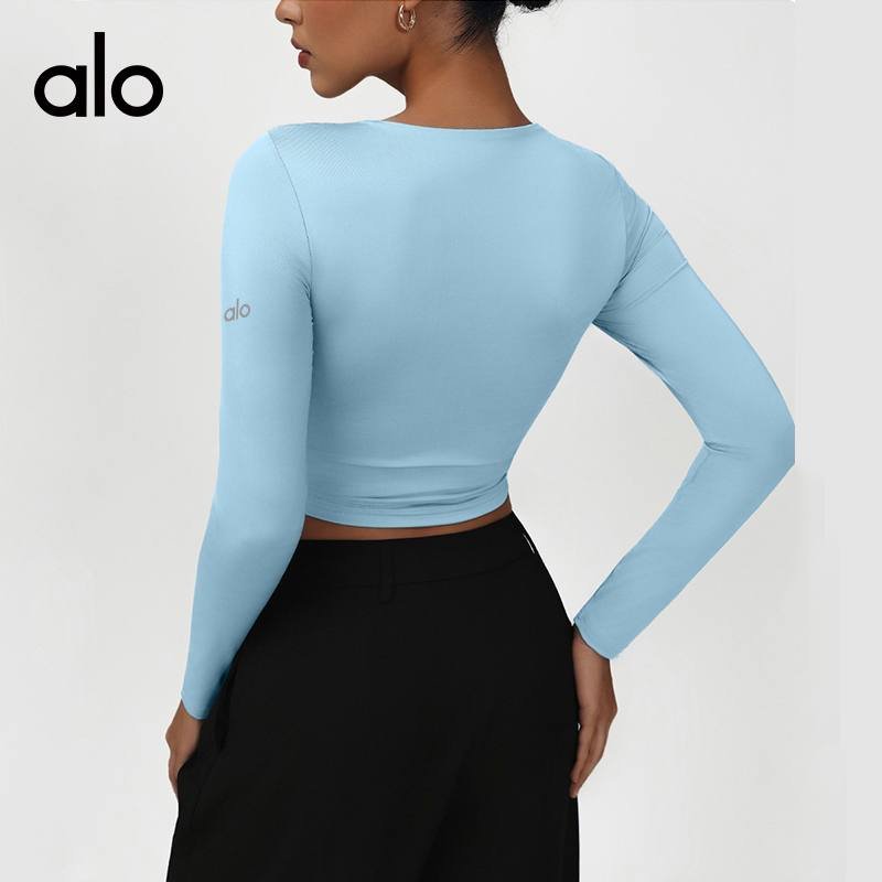 Alo long sleeve everyday light blue