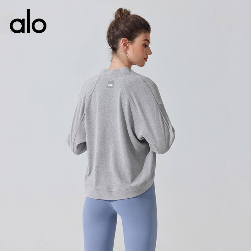 Alo Long sleeve alo yoga