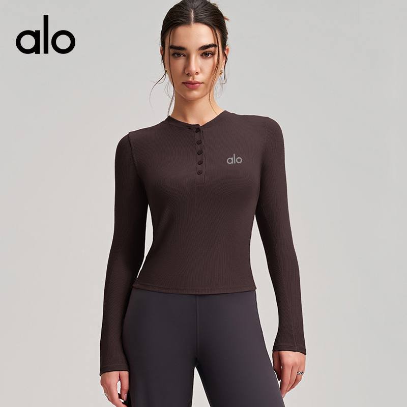 Alo Long sleeve alo yoga