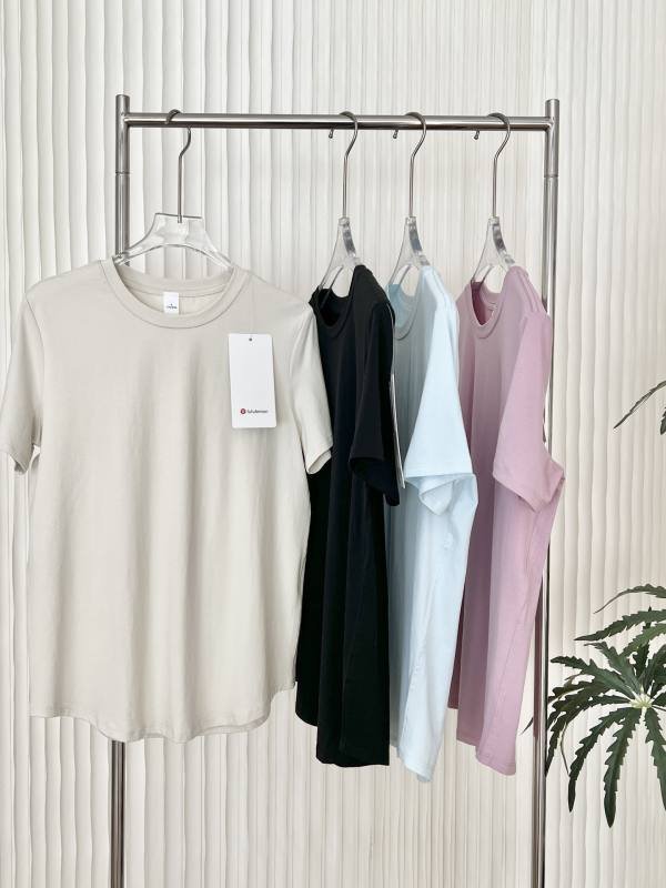 Lulu T-shirt Lululemon Love T