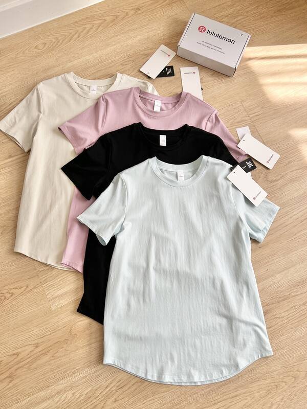 Lulu T-shirt Lululemon Love T