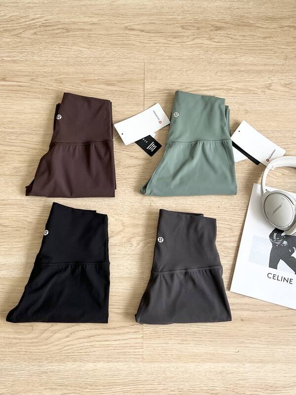 Pantaloni Lulu Capri Lululemon Align