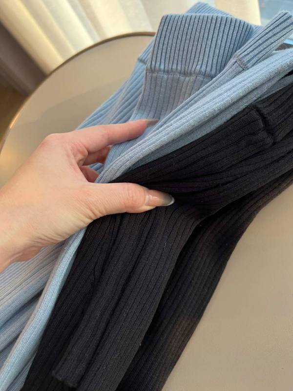 Alo Leggings Perfect details