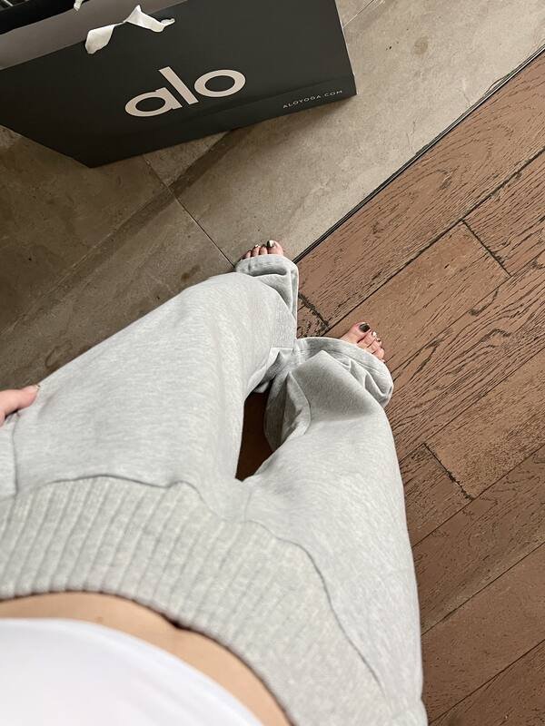 Leggings Alo Pantaloni della tuta a gamba larga Alo Serenity