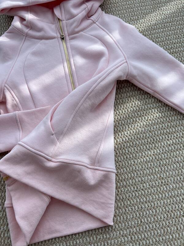 Lululemon chaqueta salon rosa