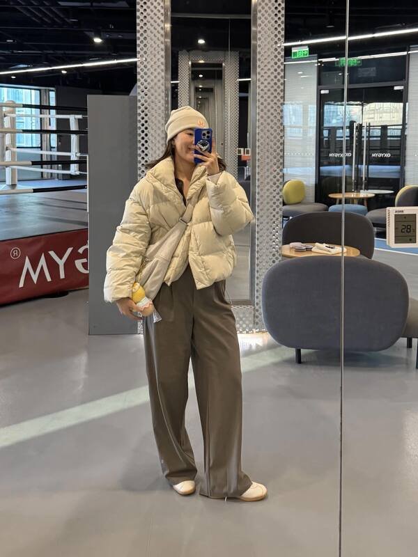 Veste Lululemon creme de tous les jours