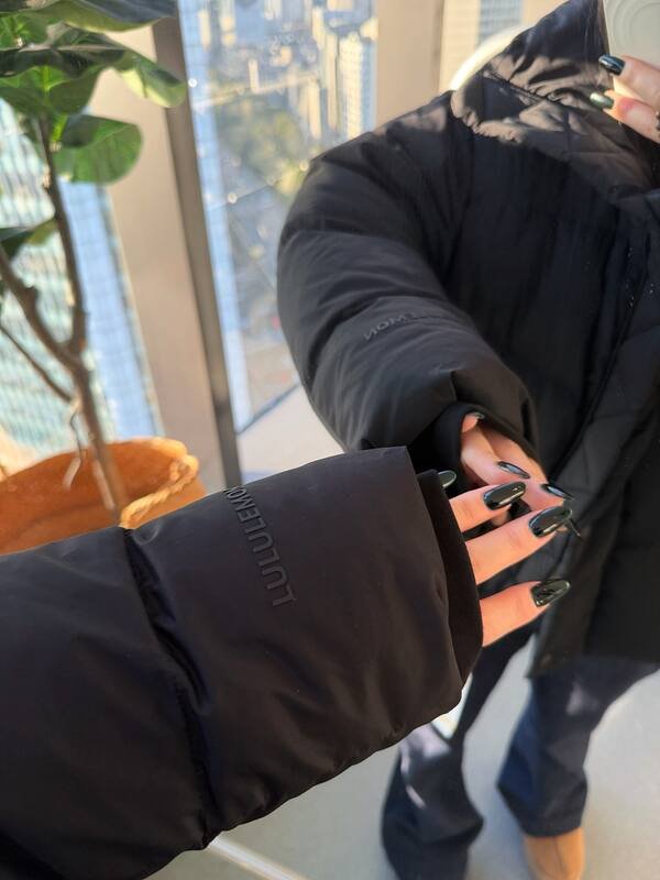 Lululemon jacket everyday black