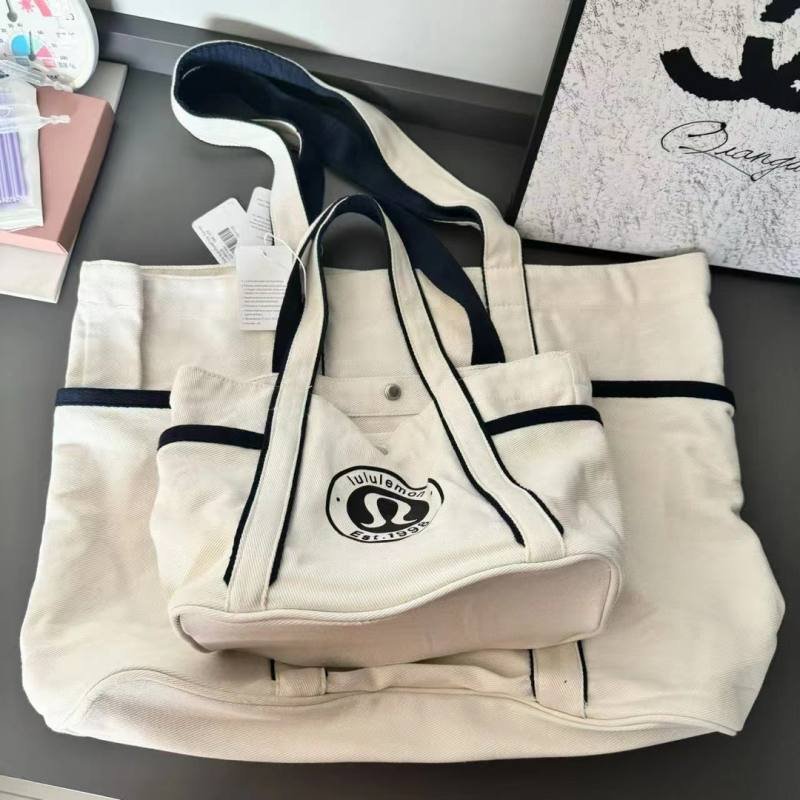 Lulu accessories Lululemon Daily Multi-Pocket Canvas 20L 120 110