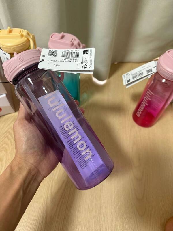 Lulu accessories Lululemon Back to life