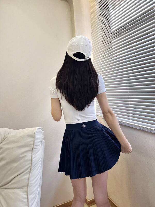 Alo skirt studio navy