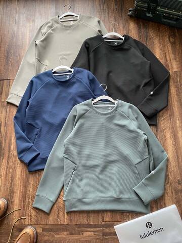 Lulu Tops masculinos Lululemon atlética
