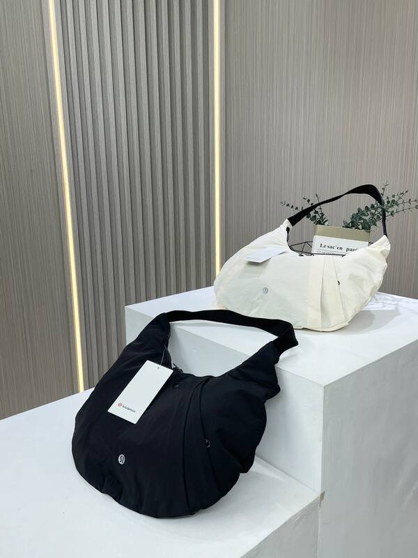 Accessori Lulu 2024 ultima borsa per ascella in corno