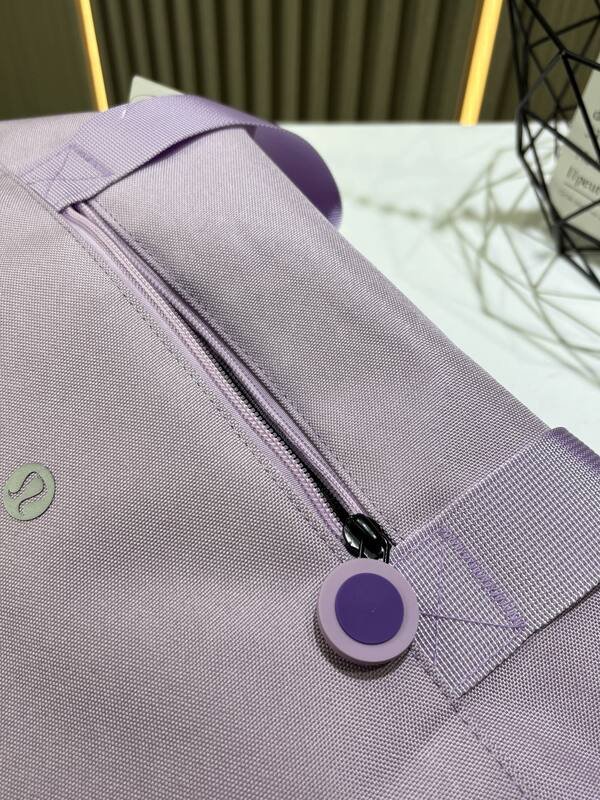 Lulu accessories Lululemon 2025