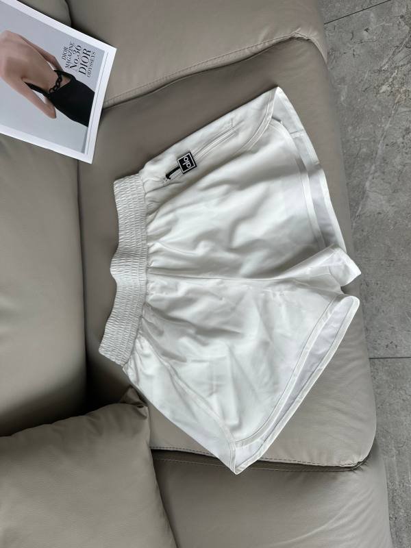 Short Alo yoga