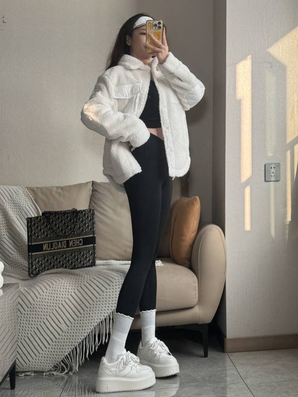 Alo jacket everyday white