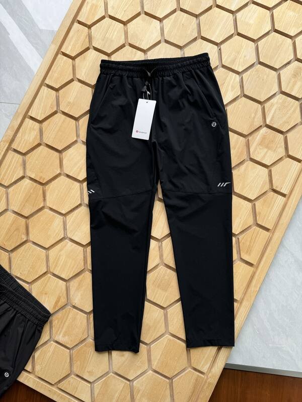 Lulu Pantalones de hombre Lululemon Athletica0 Hombre 3D
