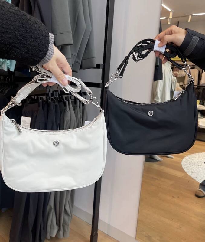 Lulu accessories Lululemon City Essentials Small Shoulder Bag