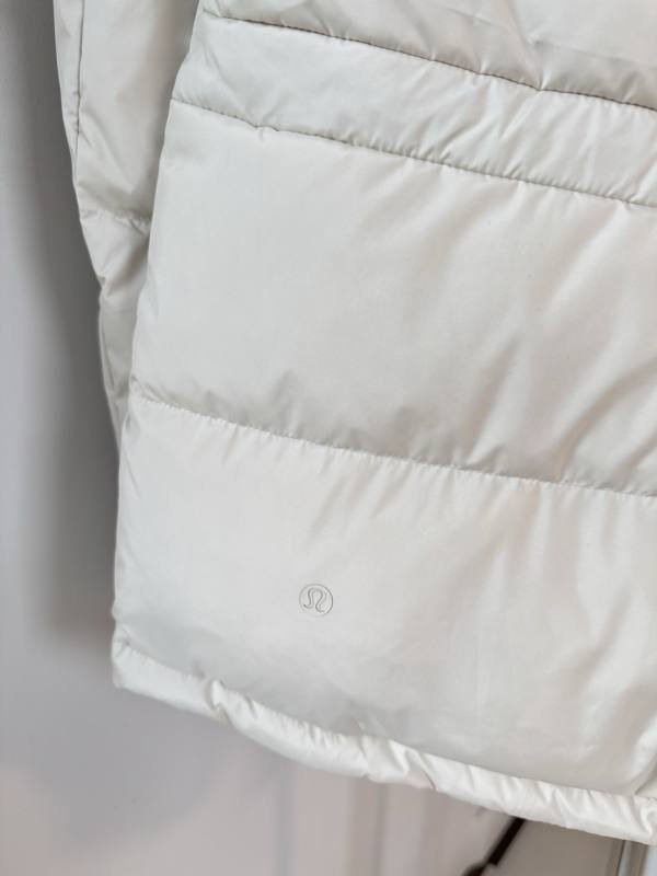 Lululemon jacket everyday white
