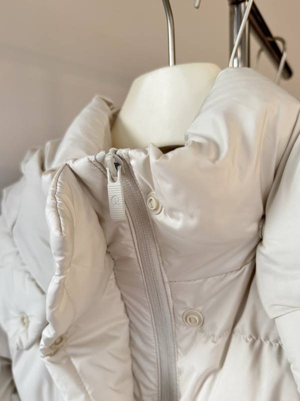 Lululemon jacket everyday white