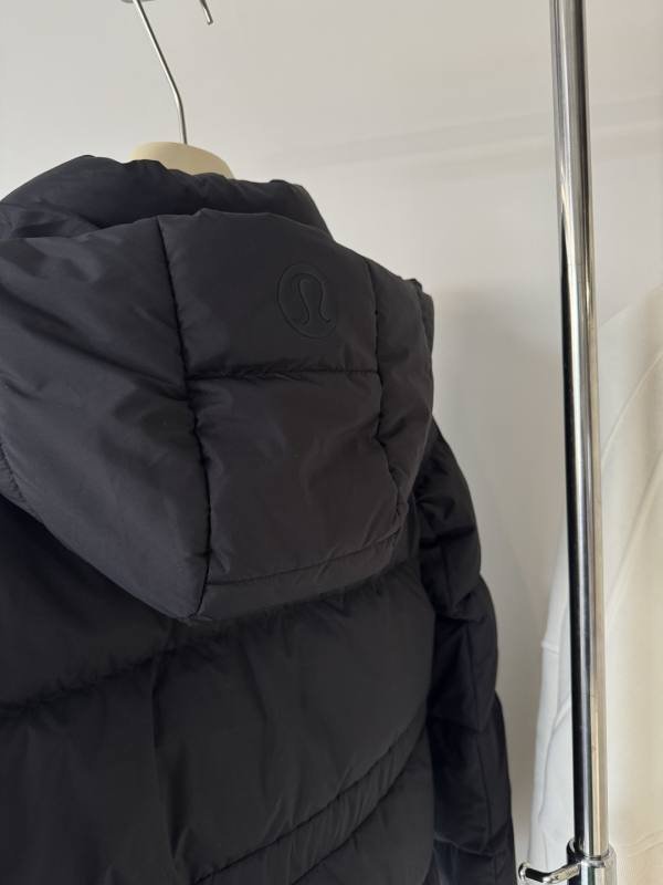 Giacca Lululemon Wunder Puff nera da tutti i giorni