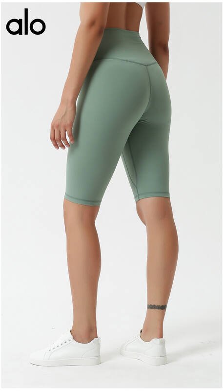 Alo capri yoga nero