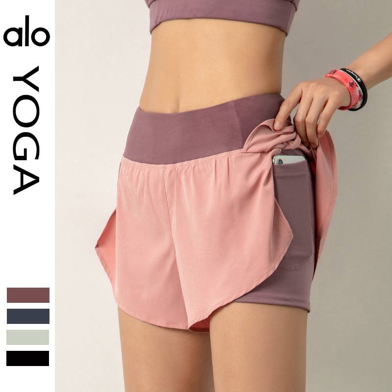 Alo shorts run black