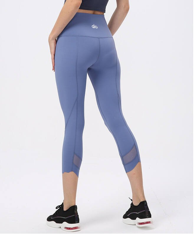 Alo capri yoga nero