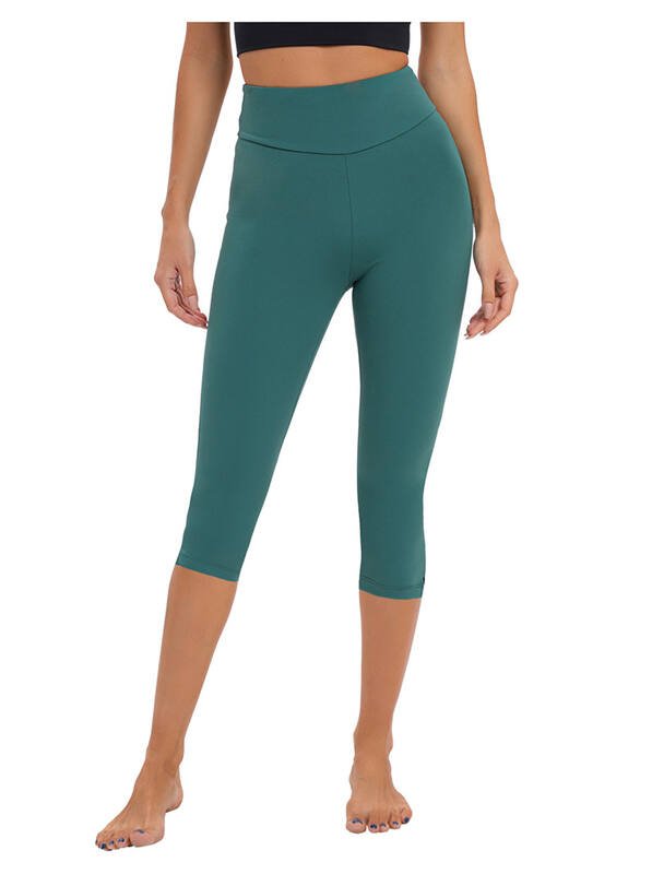 Alo capri yoga noir