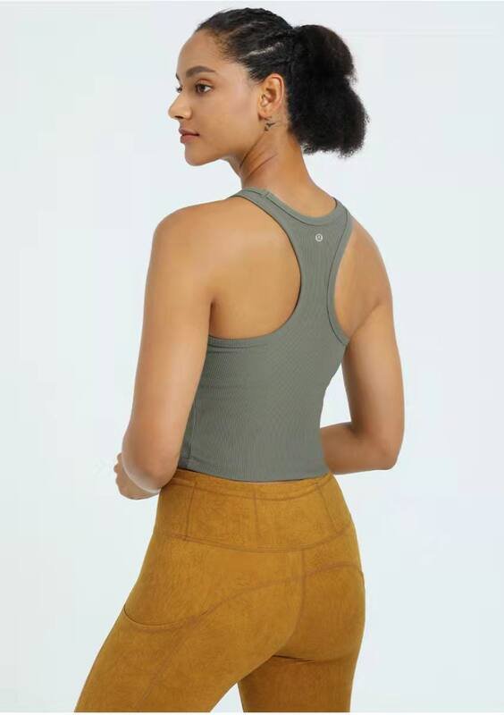 Lululemon tanque yoga branco