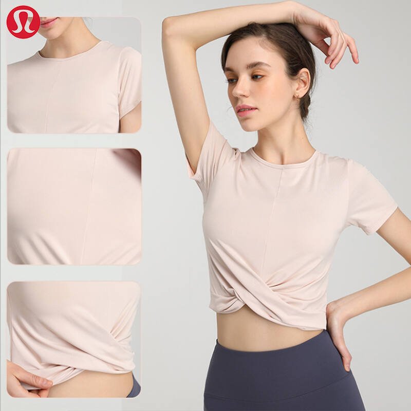 Lululemon t-shirt everyday black and pale yellow