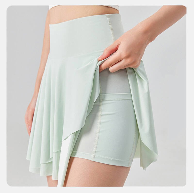 Alo skirt studio light pink
